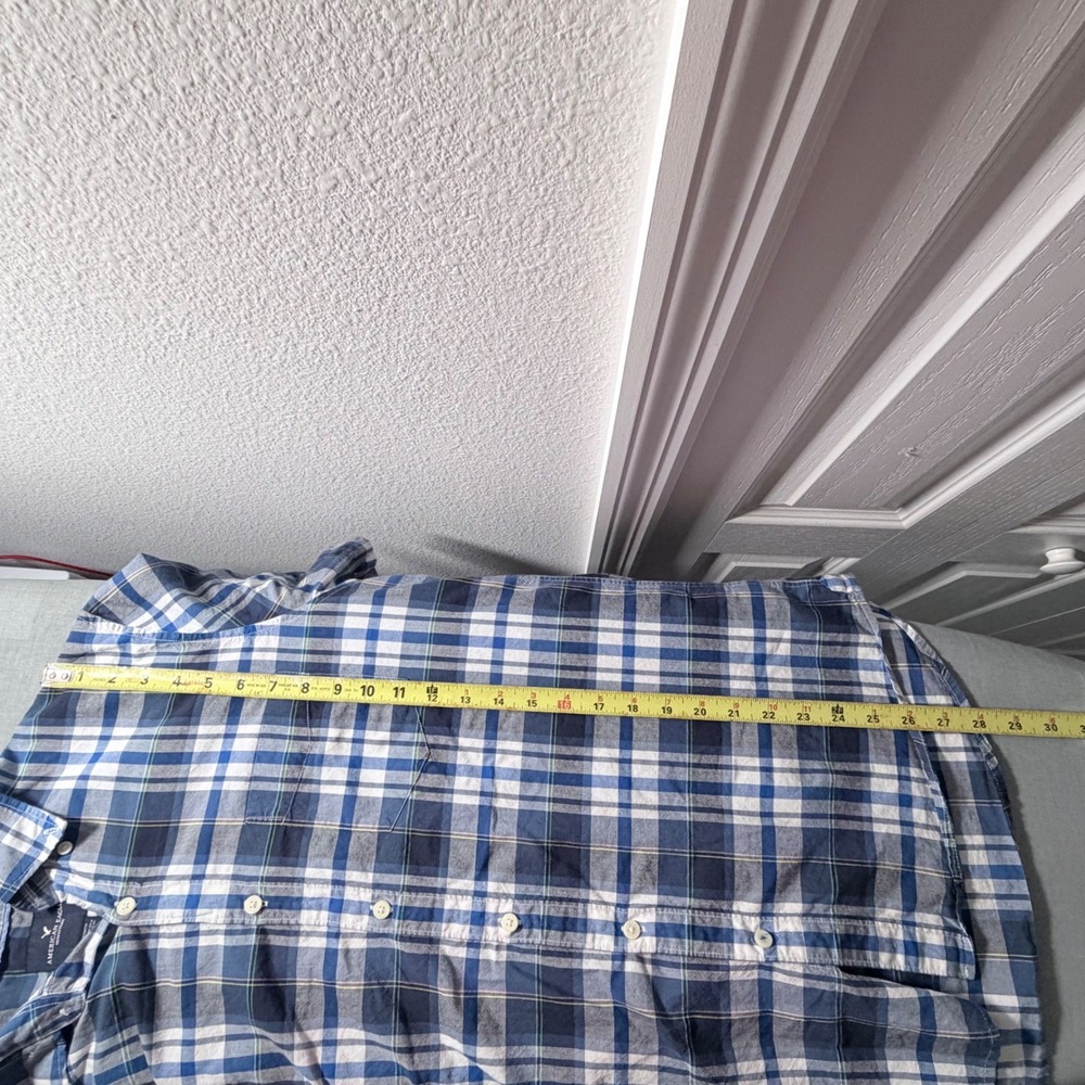 American Eagle Button Down Shirt Mens Medium Blue Plaid Excellent Short Sleeve - Picture 9 of 10